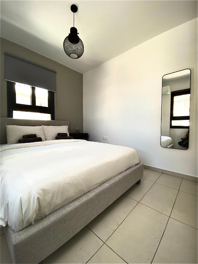 Sea La Vie #1 - Luxury Seaview Apartment Paphos Exteriér fotografie