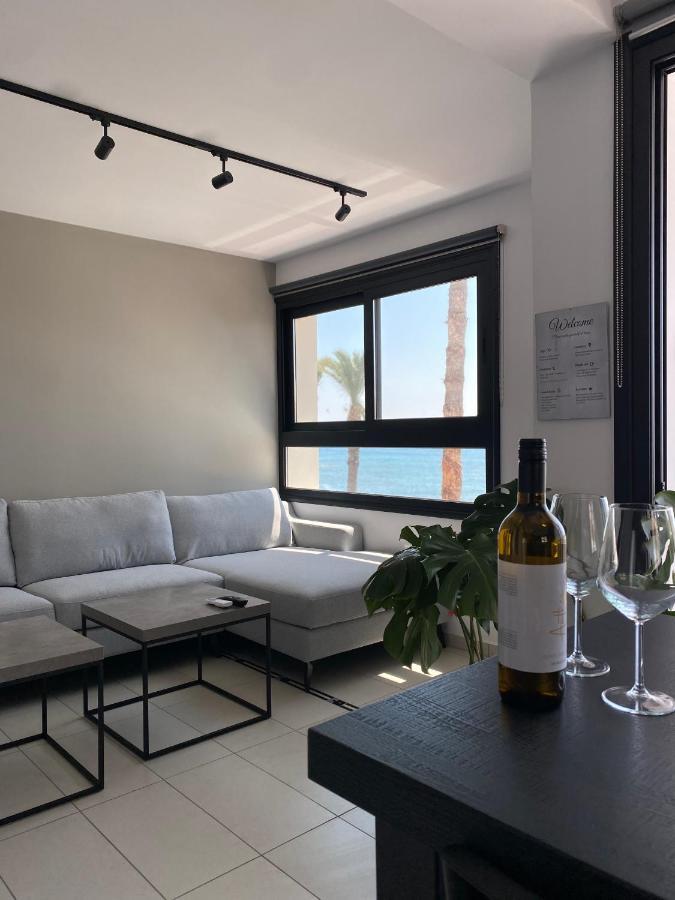 Sea La Vie #1 - Luxury Seaview Apartment Paphos Exteriér fotografie